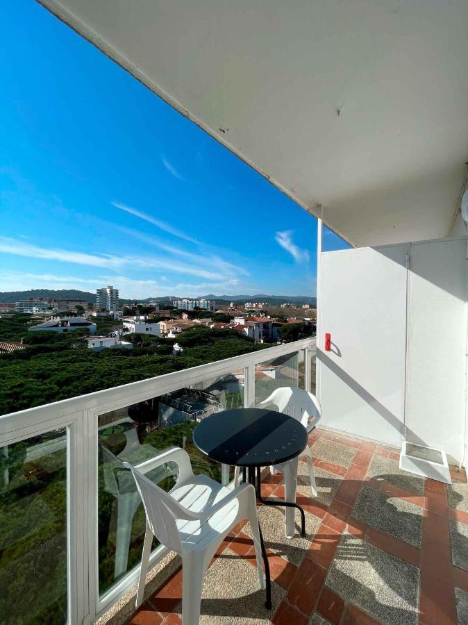 Studio Balcony