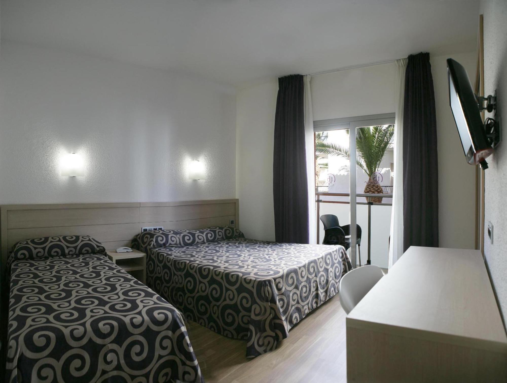Double or Twin Room with Balcony,1234744583:JPEG