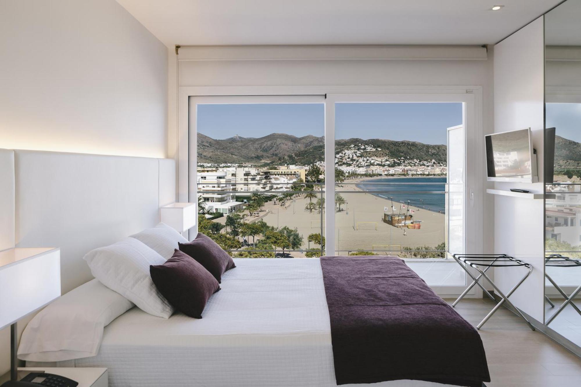Premium Kamer met Gedeeltelijk Uitzicht op Zee