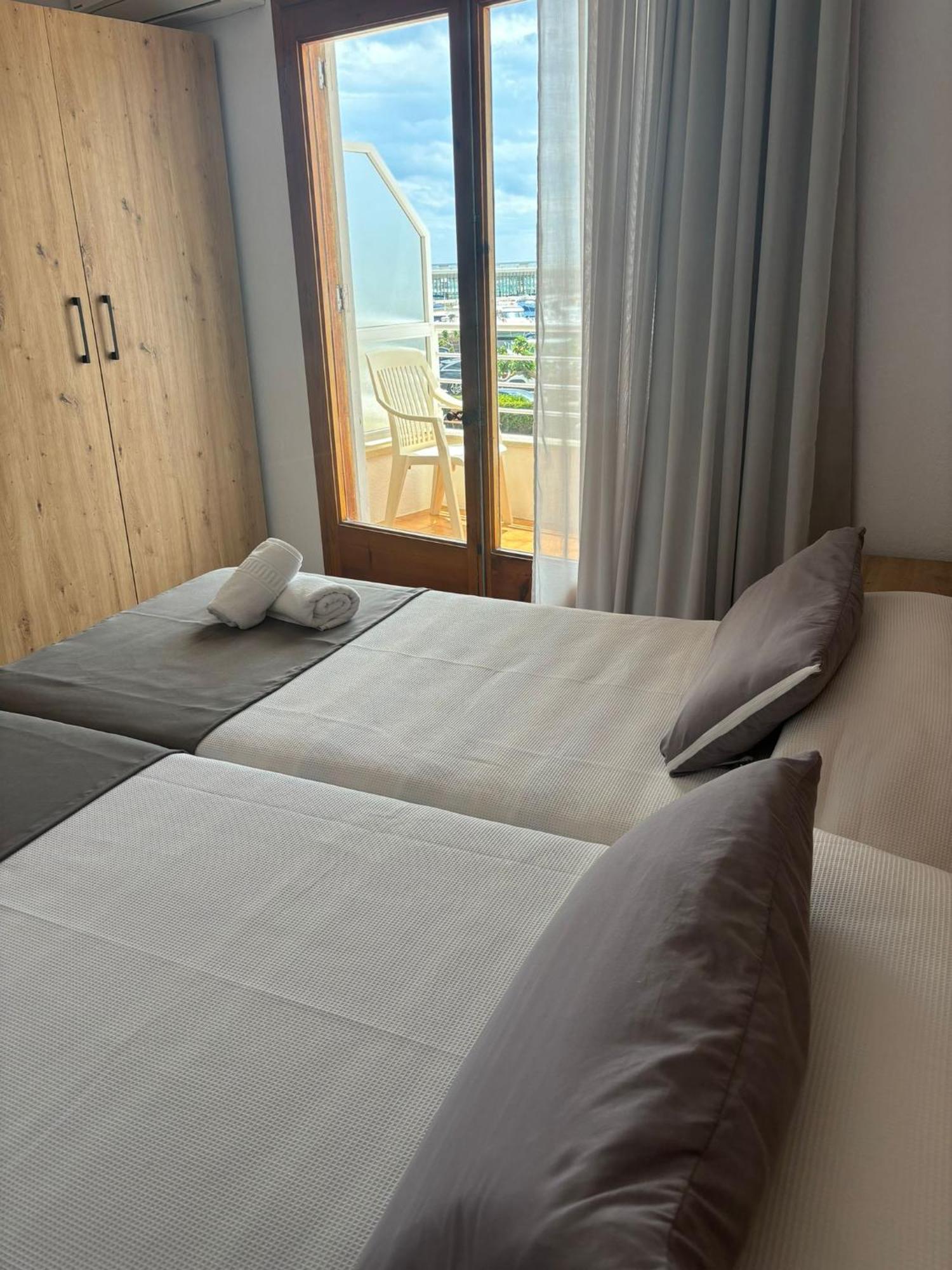 Double or Twin Room Balcony