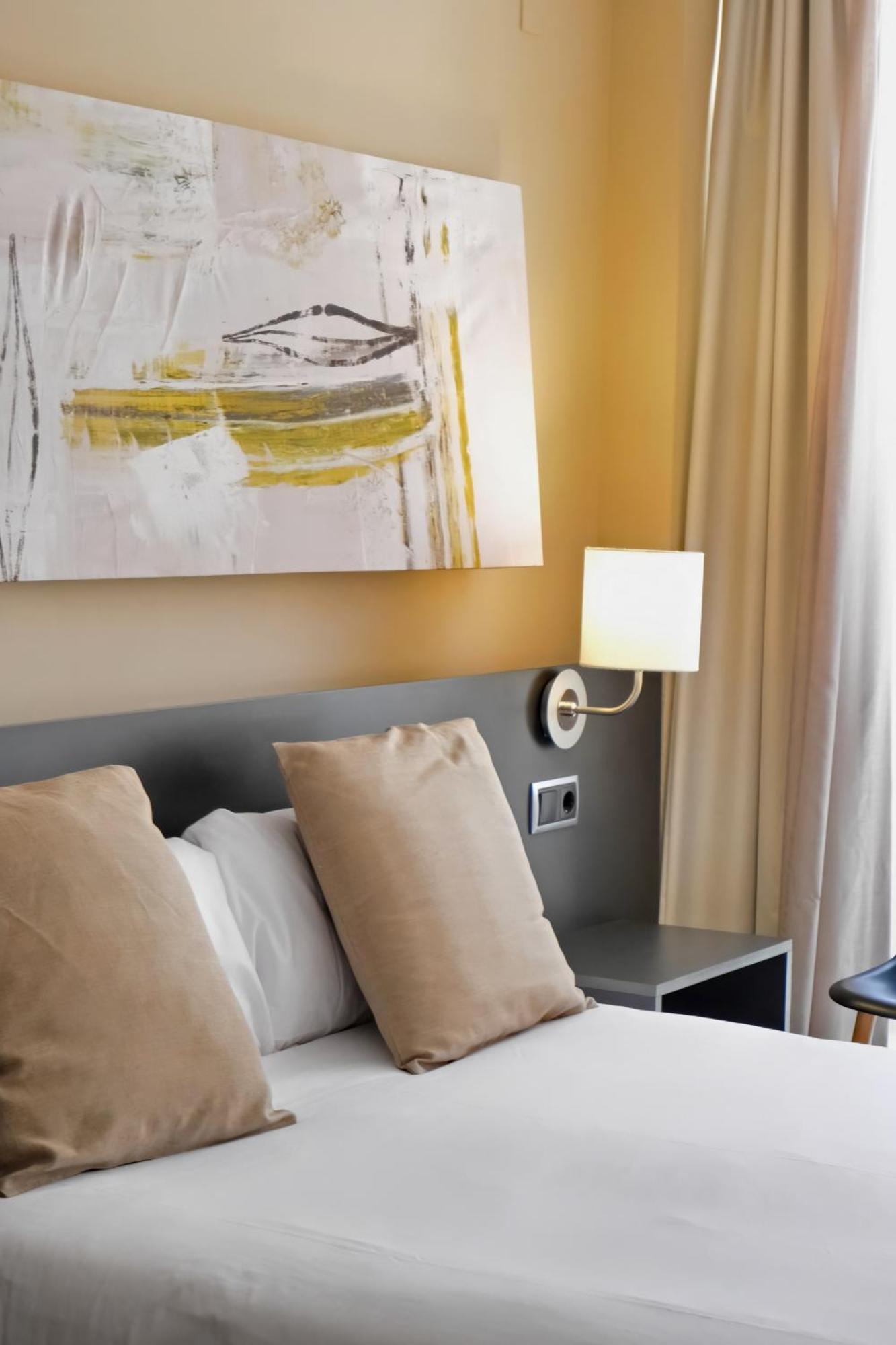 Double or Twin Room,1658747217:JPEG