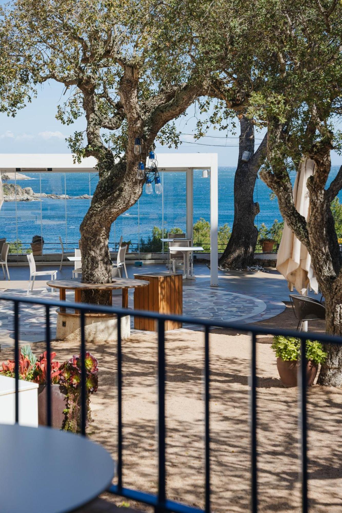Chambre Double - Vue Partielle sur Mer.