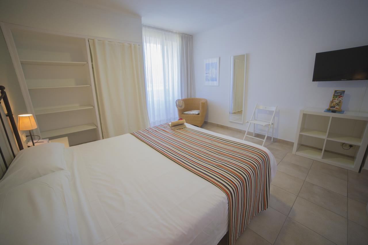 Doppel- oder Zweibettzimmer