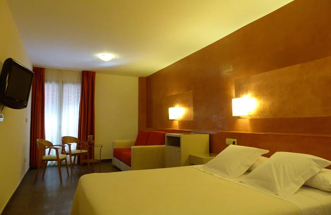 Hotel Carmen-1