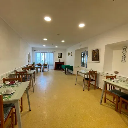P&R Hostals Codolar-3