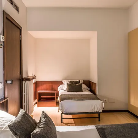 Hotel Emporda-2