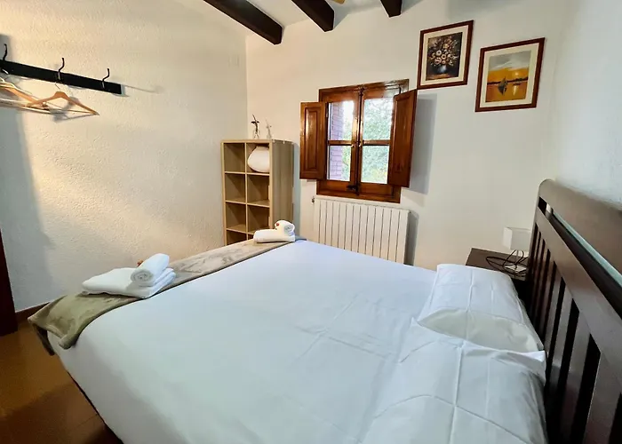 Masia Can Janet Alojamiento Rural Con Piscina Privada En Plena Naturaleza