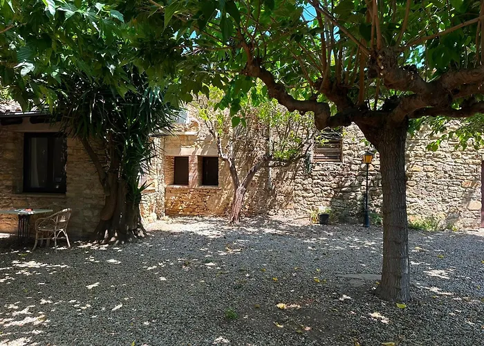 Hostal La Riera De Peratallada