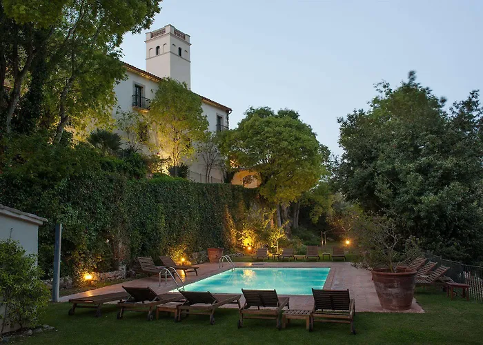 Luxury Hotels in Begur near Quermany
